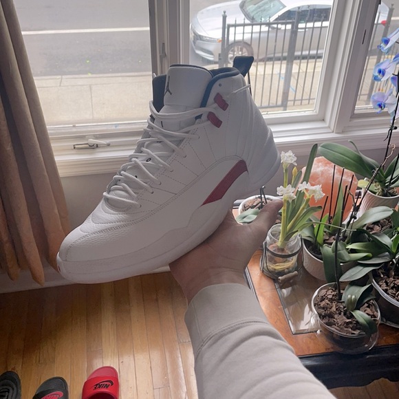 Jordan 12’s
